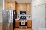 1098 Ashlyn Wy - Photo 13