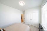 1098 Ashlyn Wy - Photo 34