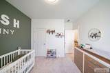 1098 Ashlyn Wy - Photo 37