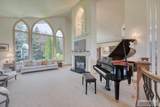 4020 Canterbury Way - Photo 7