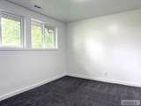 1015 Lovejoy Street - Photo 5