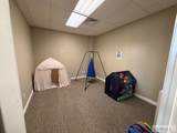 207 Broadway Street - Photo 11