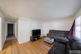 610-612 Holbrook Drive - Photo 3