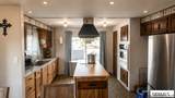 1060 Bridge Street - Photo 11