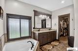 284 465 W - Photo 41