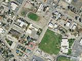 415 Challis Street - Photo 14