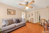 209 E Main St - Photo 10