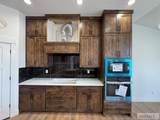 317 315 W - Photo 10