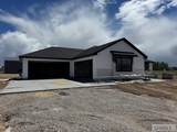 317 315 W - Photo 2