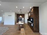 317 315 W - Photo 7