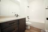 662 2315 W - Photo 12