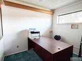 890 Oxford Drive - Photo 41