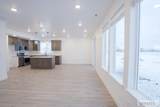 2927 Grant Avenue - Photo 6