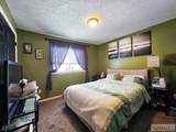 2665 97th N - Photo 18
