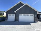 6540 Crown Crescent - Photo 3