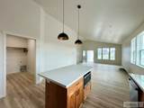 1073 Alpine Ave - Photo 16