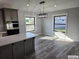 832 Oak Hill Way - Photo 4