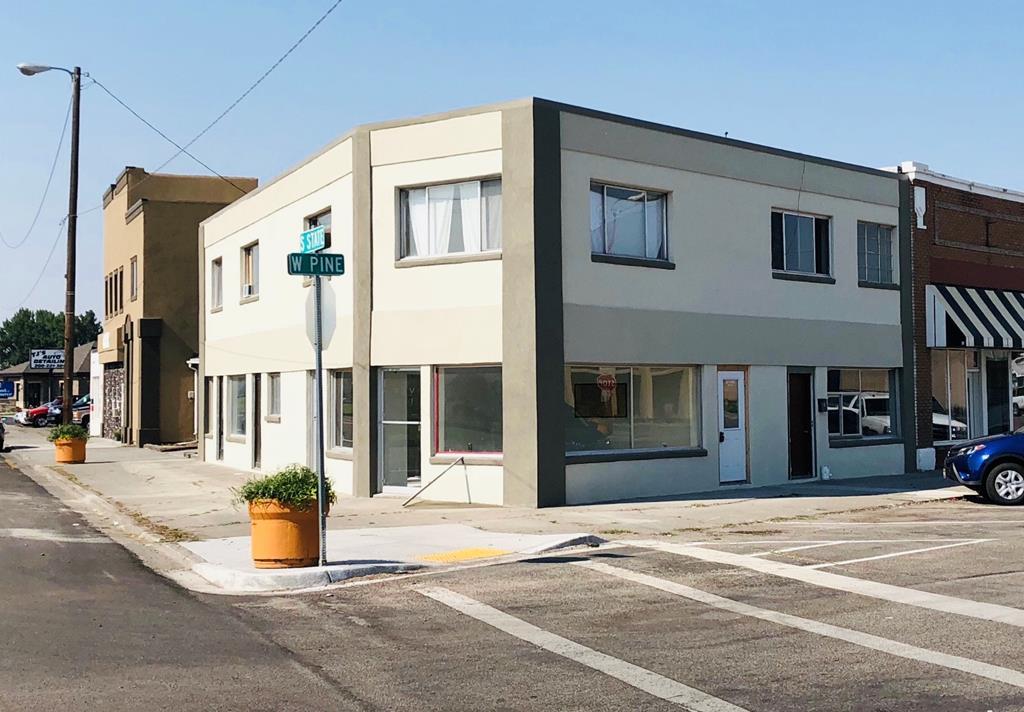 184 Pine Street - Photo 1