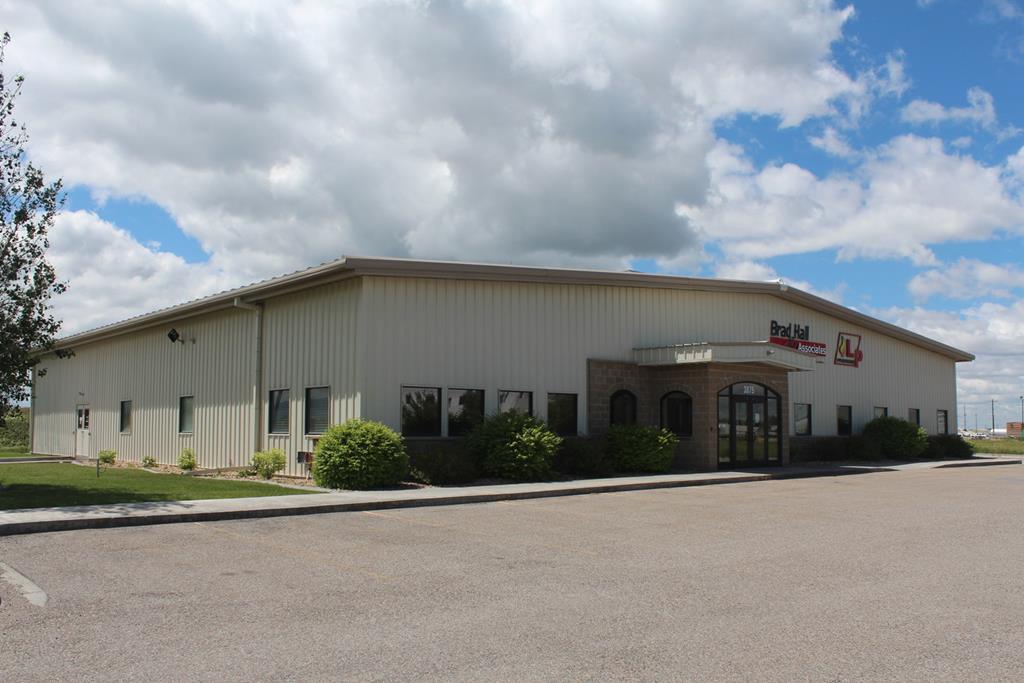 3875 American Way - Photo 1