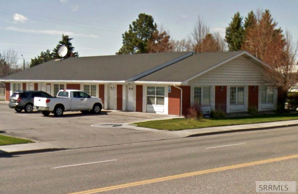 1270 Woodruff Avenue - Photo 1