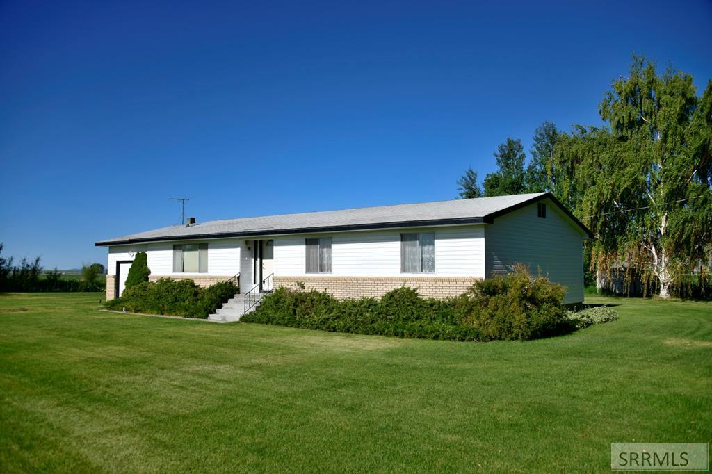 2731 3325 W - Photo 1