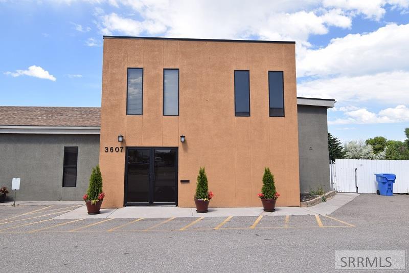 3607 Pole Line Road - Photo 1