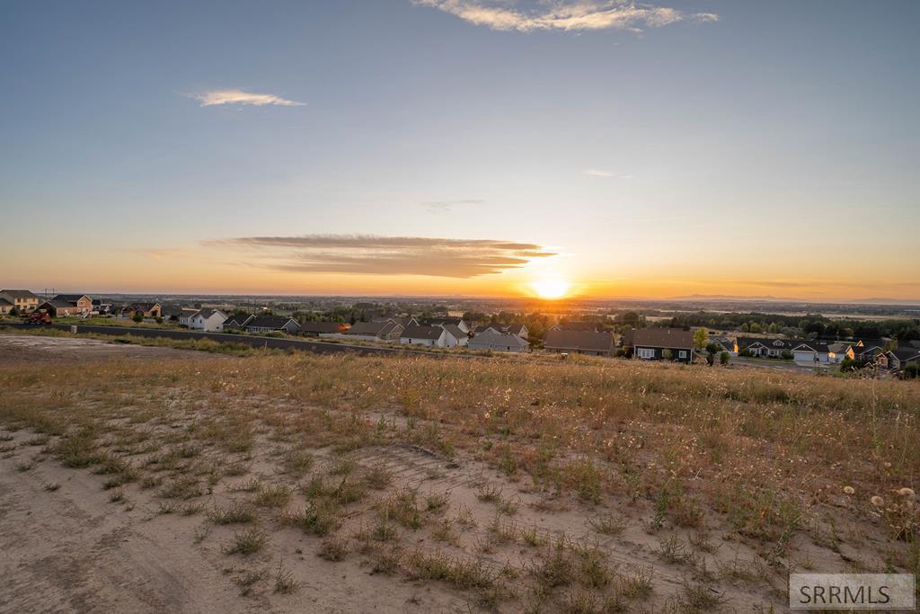 L3B7 Purple Sage Drive - Photo 1