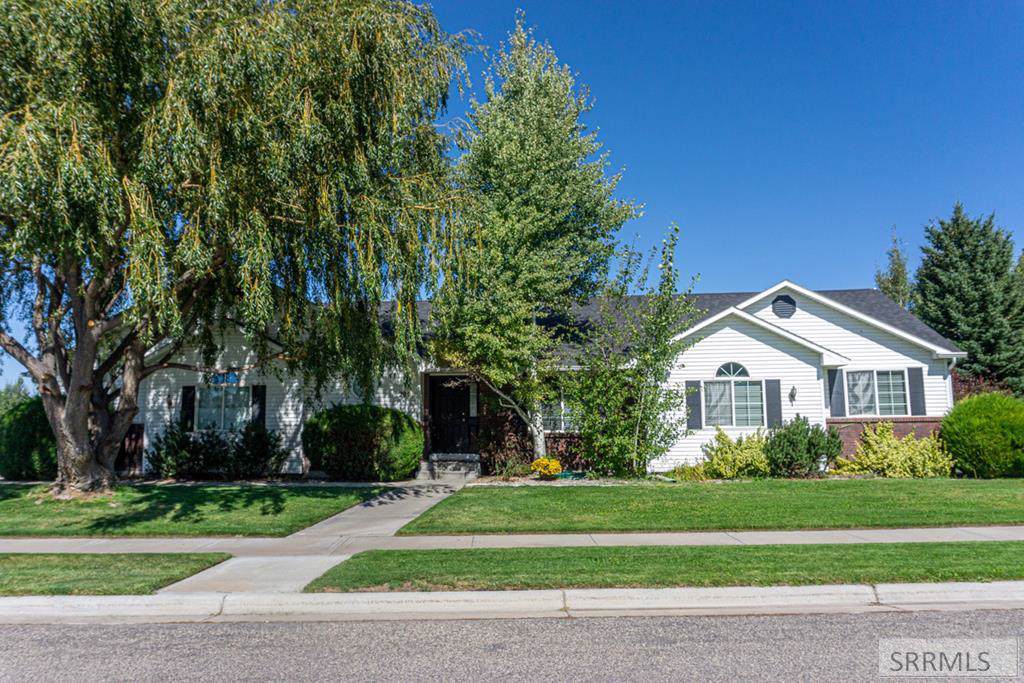 200 Pevero Drive - Photo 1