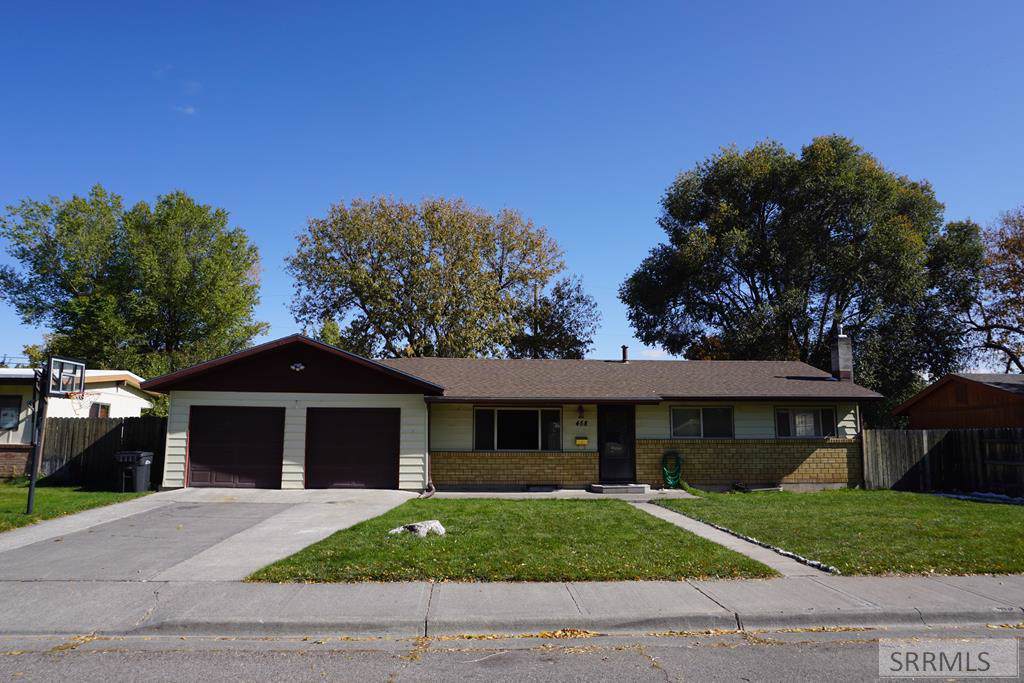 458 Valley Drive - Photo 1