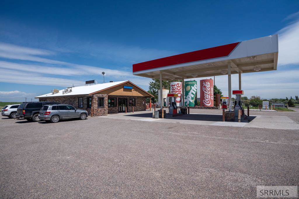 2244 145 N - Photo 1