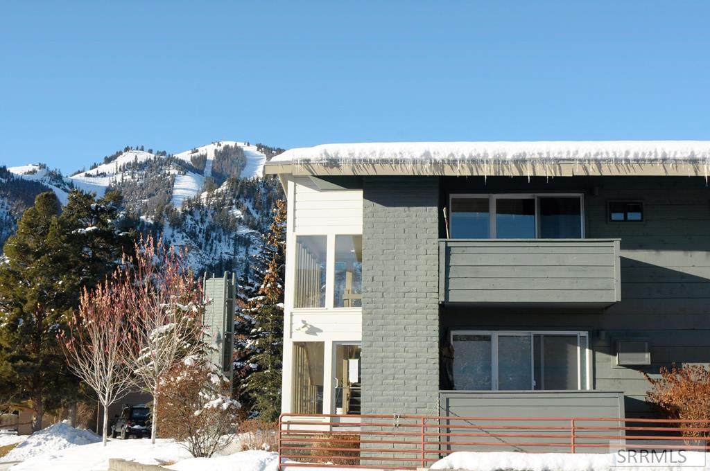 260 2nd S - Photo 1