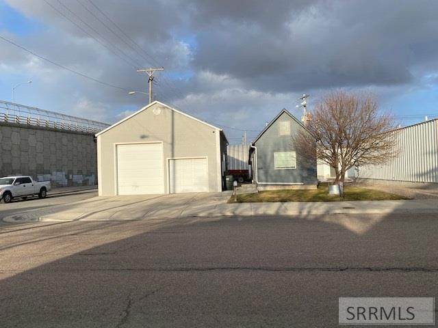 1452 Harrison Avenue - Photo 1 1452 Harrison Avenue - Photo 1
