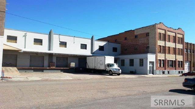 848 1st Ave - Photo 1