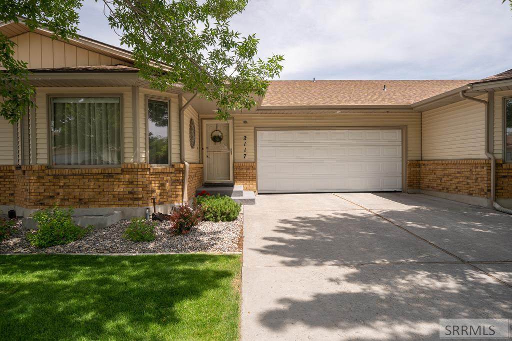 2117 Henryanna Avenue - Photo 1