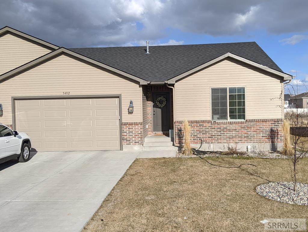 3482 Coral - Photo 1