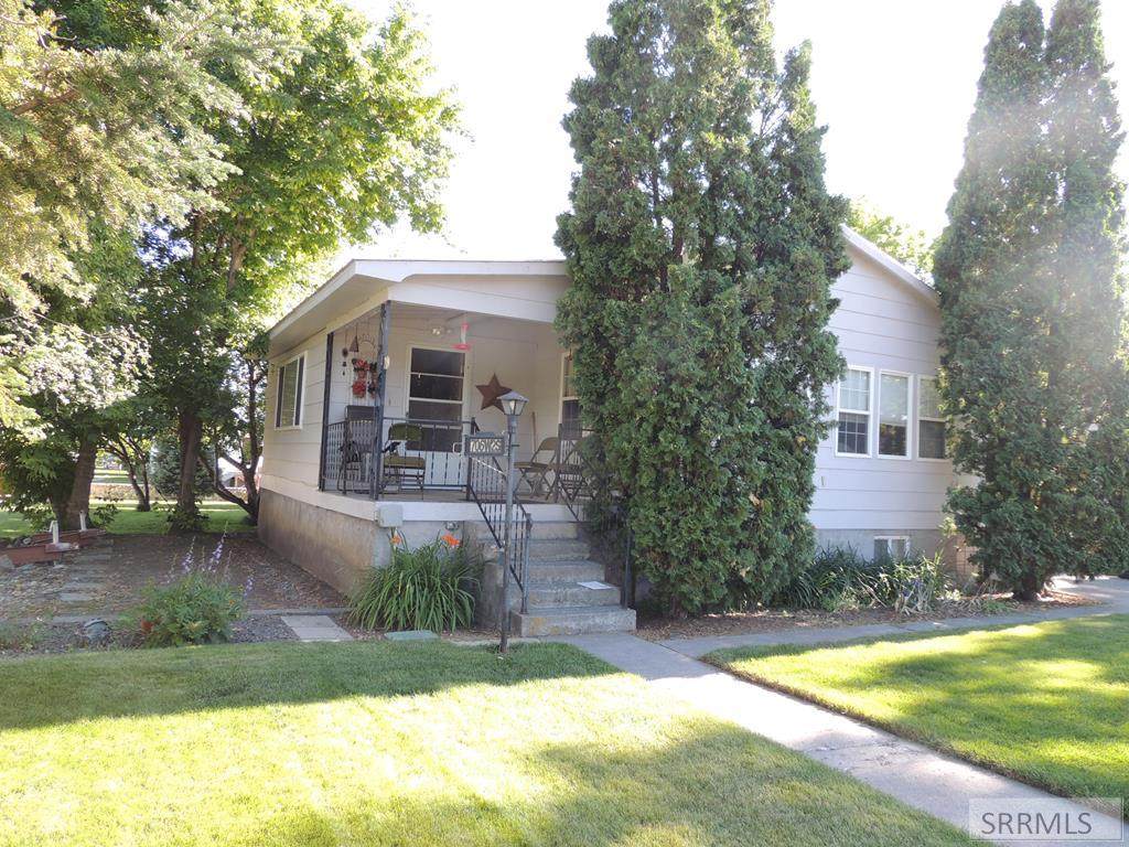 706 2nd S - Photo 1