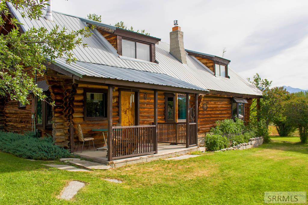 15 Roosevelt Road - Photo 1