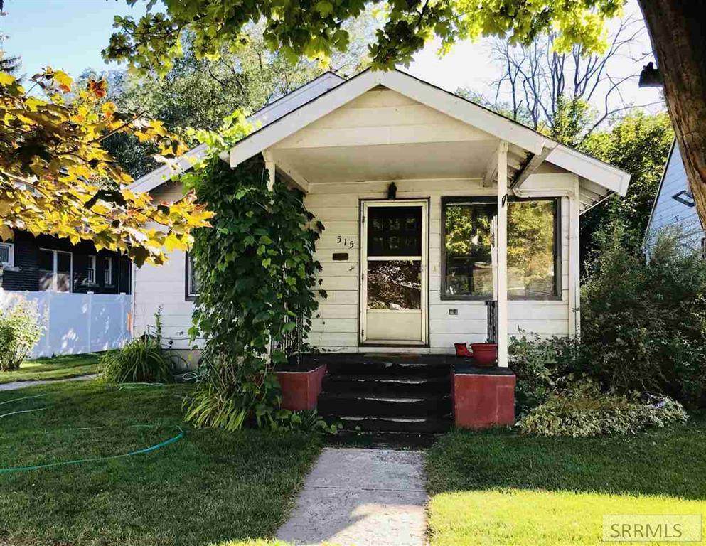 515 8th Avenue - Photo 1