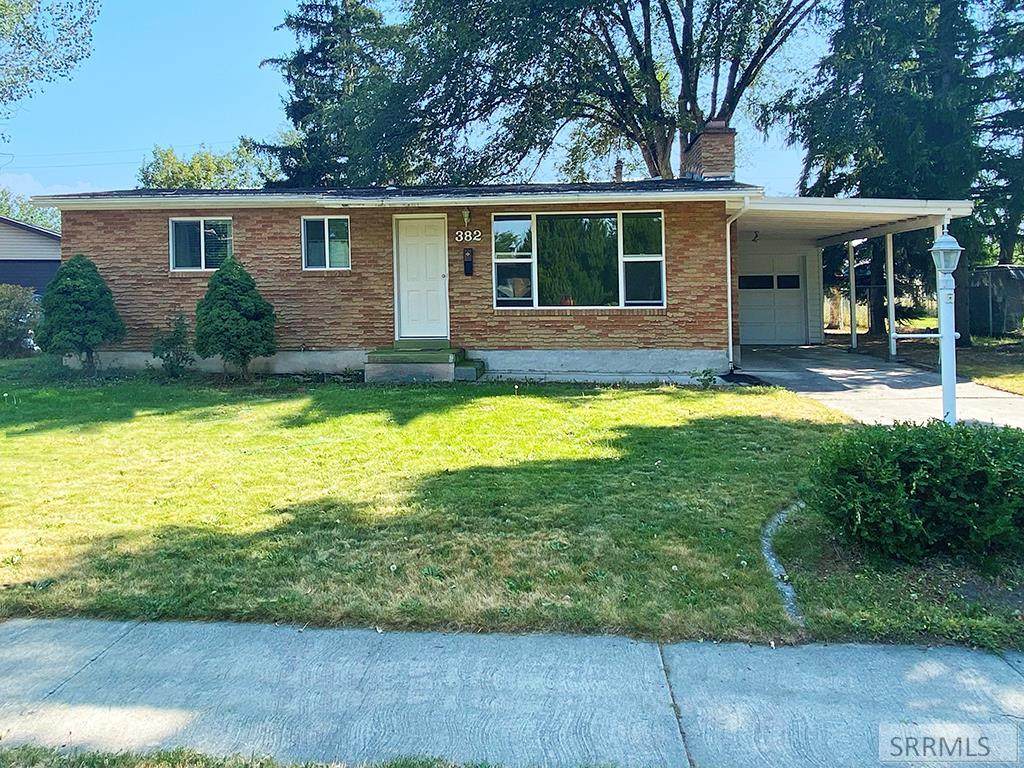 382 Monroe Avenue - Photo 1