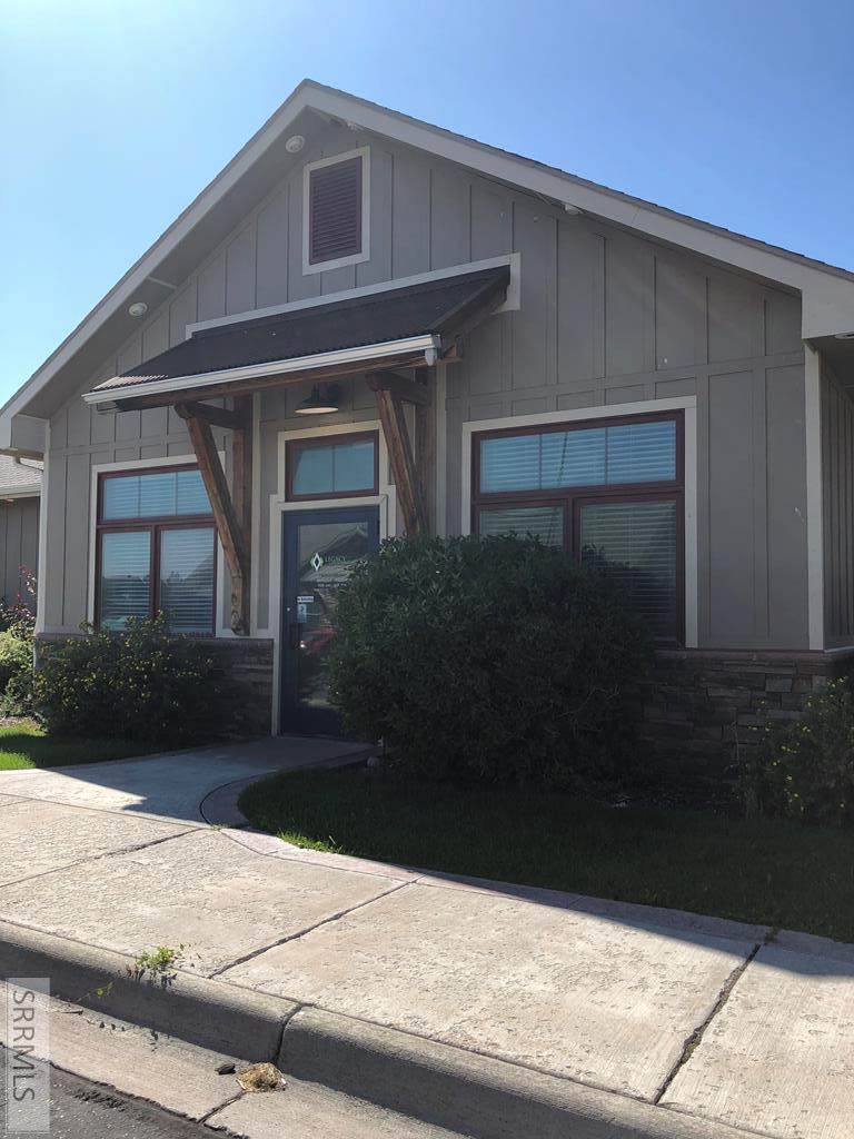 859 Yellowstone Hwy - Photo 1