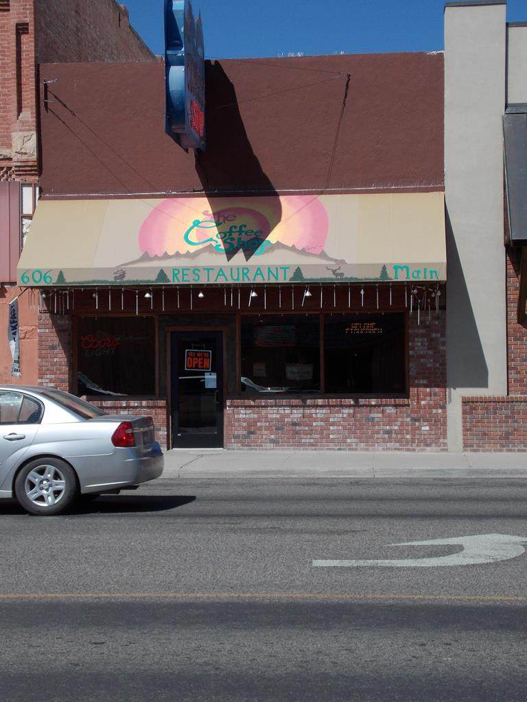 606 Main Street - Photo 1