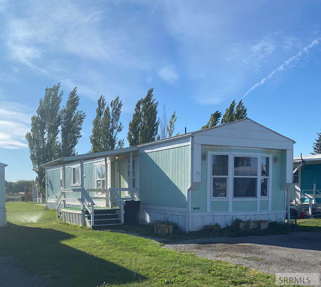 275 Oak Street - Photo 1