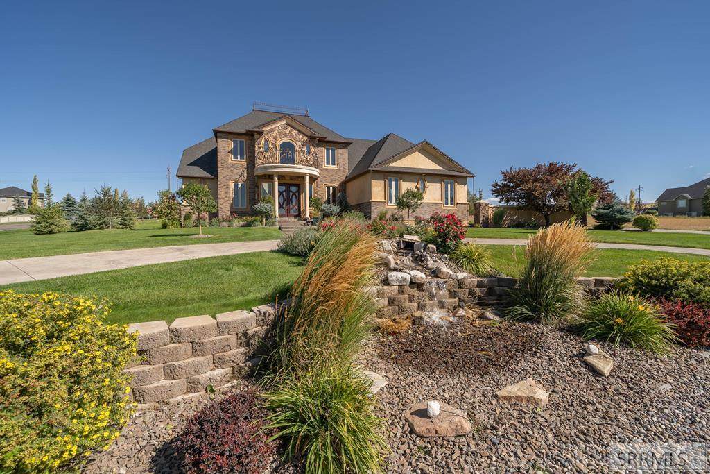 1833 Bobwhite Drive - Photo 1
