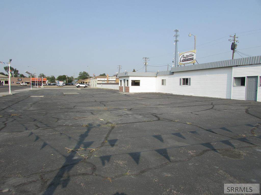 80 Birch Street - Photo 1