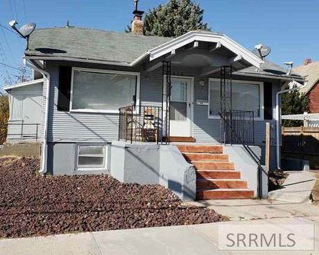 628 Custer Avenue - Photo 1