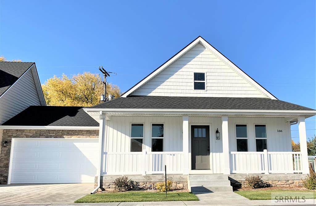 166 Charles Place - Photo 1