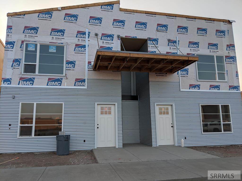 591 Turin Way - Photo 1