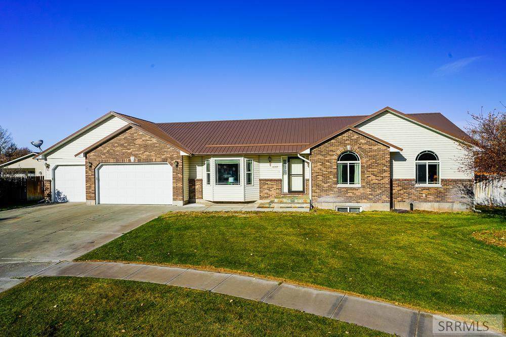 4343 Amber Lane - Photo 1