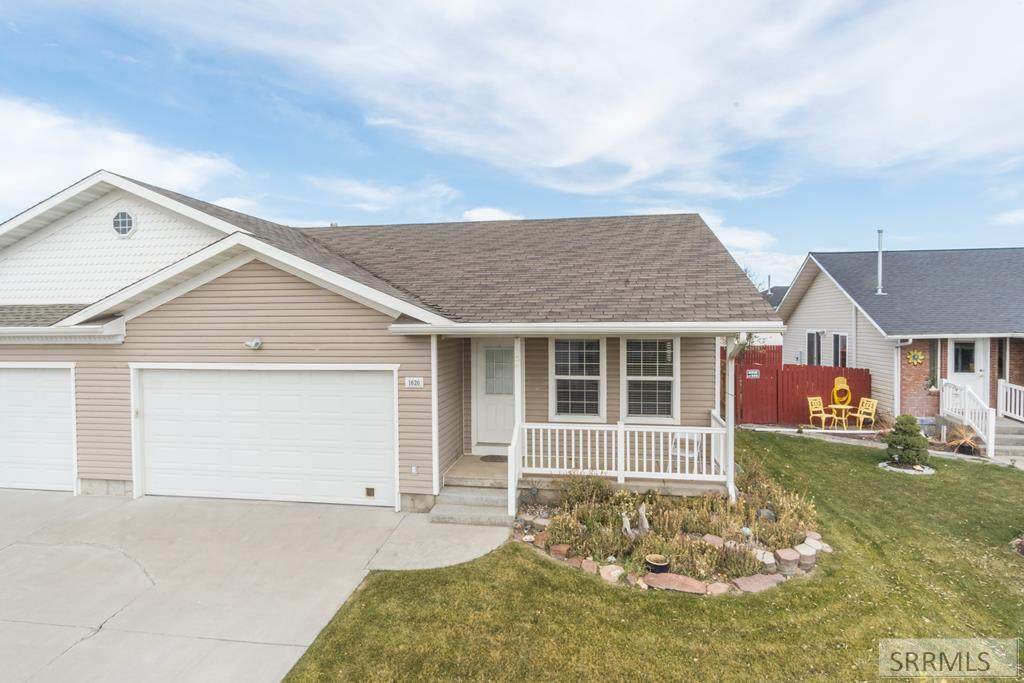 1620 Tanner Drive - Photo 1