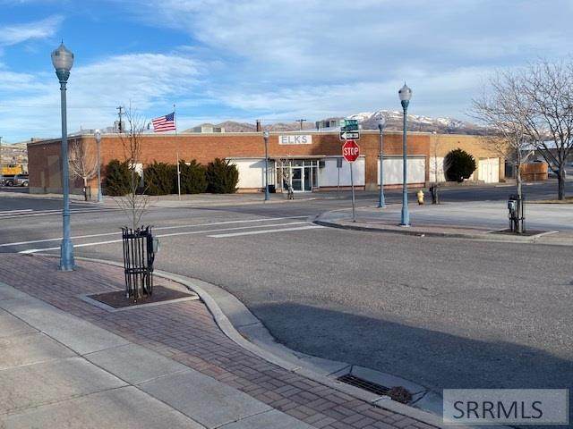 410 Main Street - Photo 1